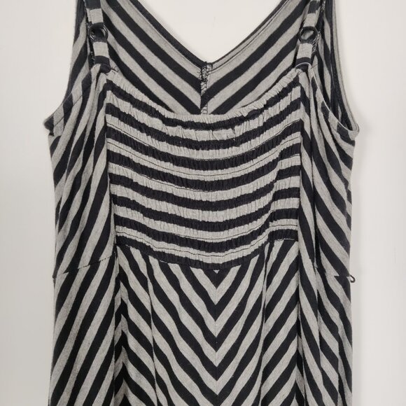 Motherhood Maternity Women's Dress Sz M Black Gray Chevron Cotton Modal Y2K Goth - Picture 5 of 9